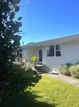 Charming 3-Bedroom Bungalow near CBD & the Mount Hotel a Otūmoetai