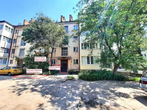 White rotunda. Apartment with a view. Alex Apartments Hotels in Poltava