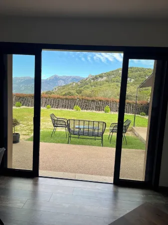 Maison de Plain Pied Отели в г. Фоче