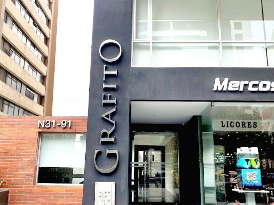 Heart of Gonzales Suarez 5min to the Carolina park