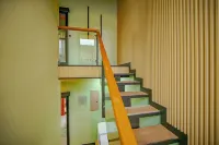 Casa Esmeralda-5min to La Fortuna, King beds BBQ & pool, parking on property