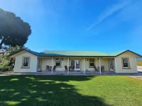 Karamea Village Hotel Hotel a 