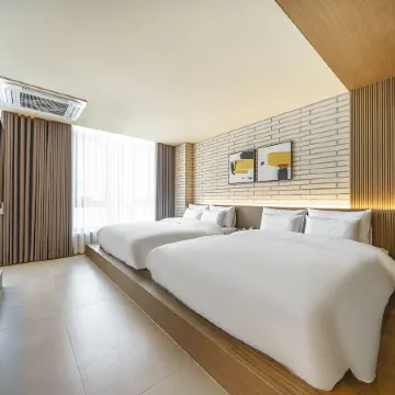 H-Avenue Hotel Geomdan New Town