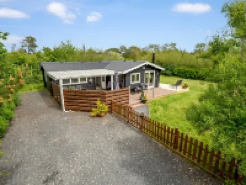 "Staffan" - 200m to the Fjord Hotels in Skjern