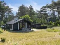 "Felis" - 575m from the sea Hotels in Hojby