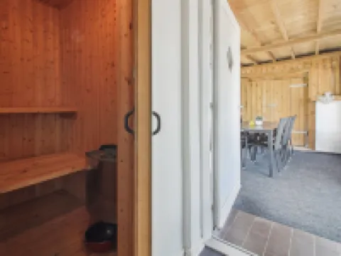 "Rea" - 5km from the Sea