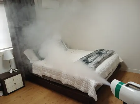 Specializing  Villa within 3 minute  walking distance from Humphreys Base gate