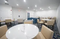 DASKK奧蘭多飯店-靠近環球大道-雅辰飯店精選 - 早餐