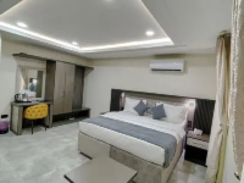 The Mayrock Hotel Hotels in Maitama