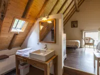 Family Farmhouse with Sauna - Wifi