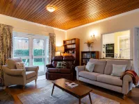 Cottage in Cornwall near Sandy Beach - 4-Star