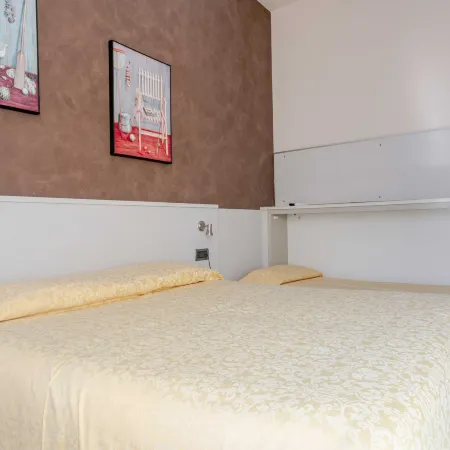 Hotel 3 Cozy and Authentic Stay in Ventimiglia Отели рядом с достопримечательностью «Станция Ventimiglia»