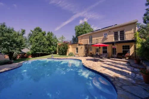 Italian Villa Next to Gathering Place with Pool