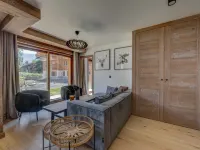 Ideal 3 bedroom apartment with 200m2 garden - Condos