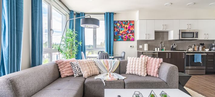 2BR Penthouse | Deck, Gym | Bellevue | Sophari B Ξενοδοχεία στην πόλη Μπελβί