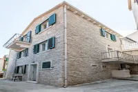 Apartments Sonja - Two Bedroom Apartment with Balcony and Garden View (A3+2ST) - Apartments