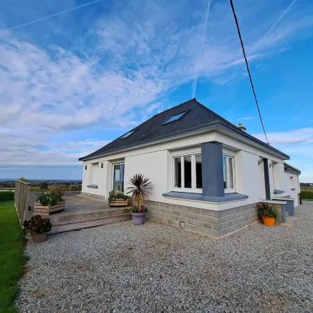 Holiday Home in Brittany with Sea Views