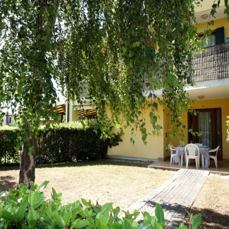 Pleasant One-Bedroom Villa with Pool