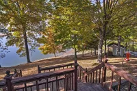 Captivating Cadiz Hideaway w/ Deck on Lake Barkley - 3-Sterne