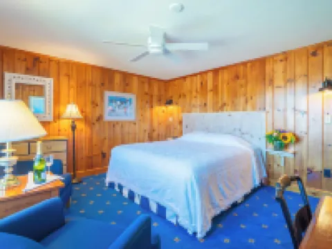 Winstead Beach Resort Hotels in Harwich