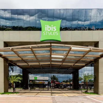 Ibis Styles Goiânia Shopping Estação Hotels near Setor Aeroporto