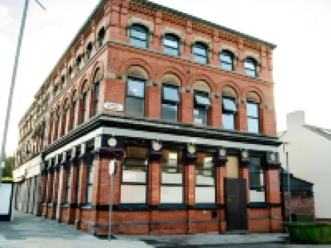 Trivelles Liverpool