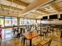 Clarion Hotel Concord-Walnut Creek - breakfast