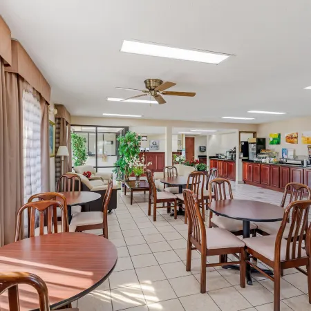 Quality Inn & Suites Stockbridge Atlanta South I-75