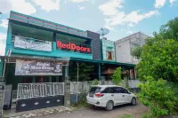 RedDoorz Syariah Near RS Mitra Siaga Hotel a Tegal Regency