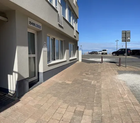 Cozy apartment on the seawall in Westende