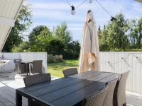 "Janik" - 1.3km from the sea Hotels in Græsted