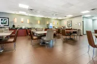 Quality Inn & Suites - breakfast