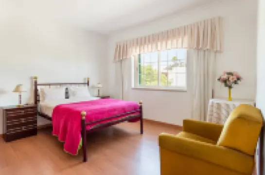 GuestReady - Superb house w/ garden & patio