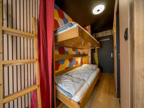 Wooden apartment with balcony - 2星級