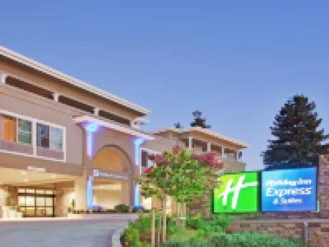 Holiday Inn Express & Suites SANTA CRUZ by IHG Hotels near Wilder Ranch State Park