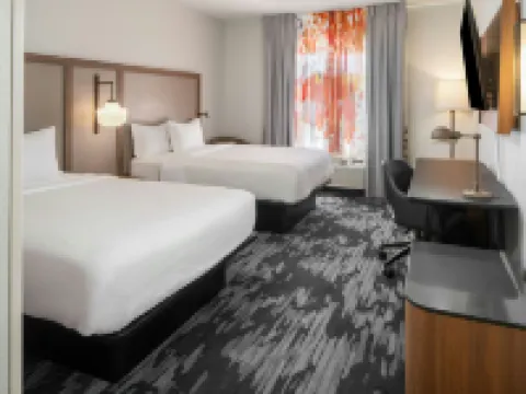 フェアフィールド イン & スイーツ ラストン ラストンのホテル