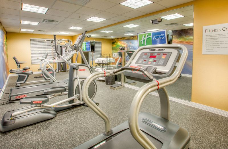 Holiday Inn Express Wichita South by IHG photo 3