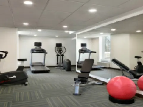 ホリデイ イン エクスプレス ウィリアムズバーグ ブッシュ ガーデンズ エリア by IHG ウィリアムズバーグのホテル