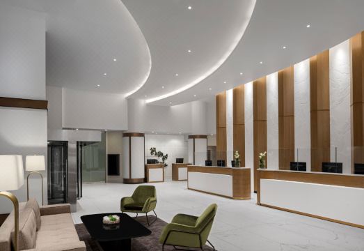 웨스틴 뉴욕 그랜드 센트럴의 세련된 로비