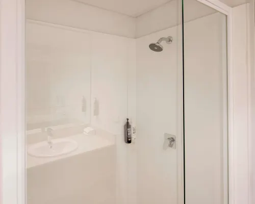 Ibis Styles Sydney Central Rooms Photos