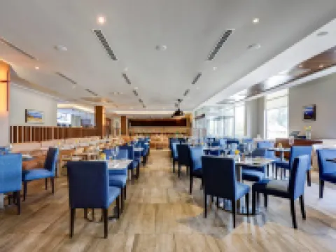 WYNDHAM SANTIAGO AIRPORT Hotels in Santiago