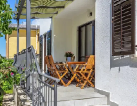 Apartment in Pula Near the Sea and Town Center