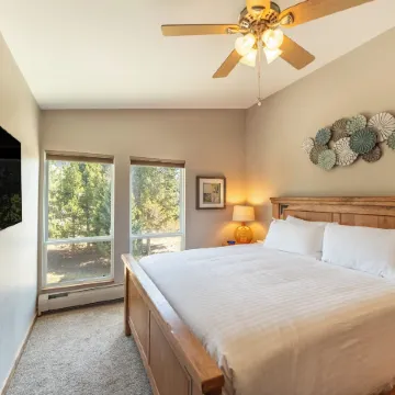 Lake Cliffe 303 Building E