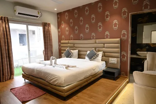 Dnyanprabha Executive