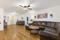 Abby's Place - Close to Attractions