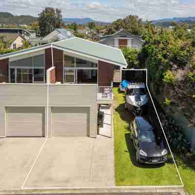 Ocean Serenity Apartments Whitianga Hotel Exterior