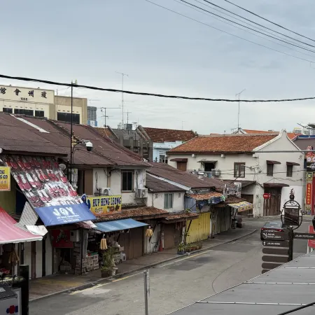 The Backpackers Hut @ Jonker Melaka