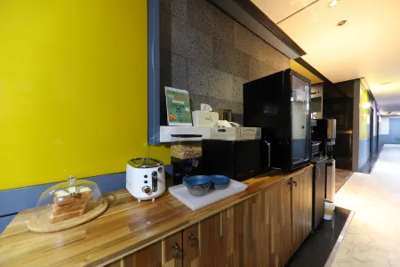 Changwon Sangnam-Dong Hall-in-One