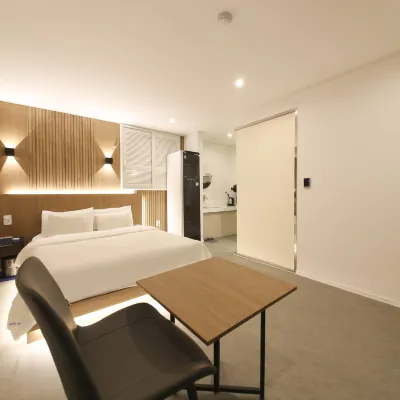Wonju Hotel Haru Отели рядом с достопримечательностью «Университет Халла»