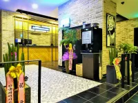 Instar Hotel Yangsan Hotels in Yangsan-si